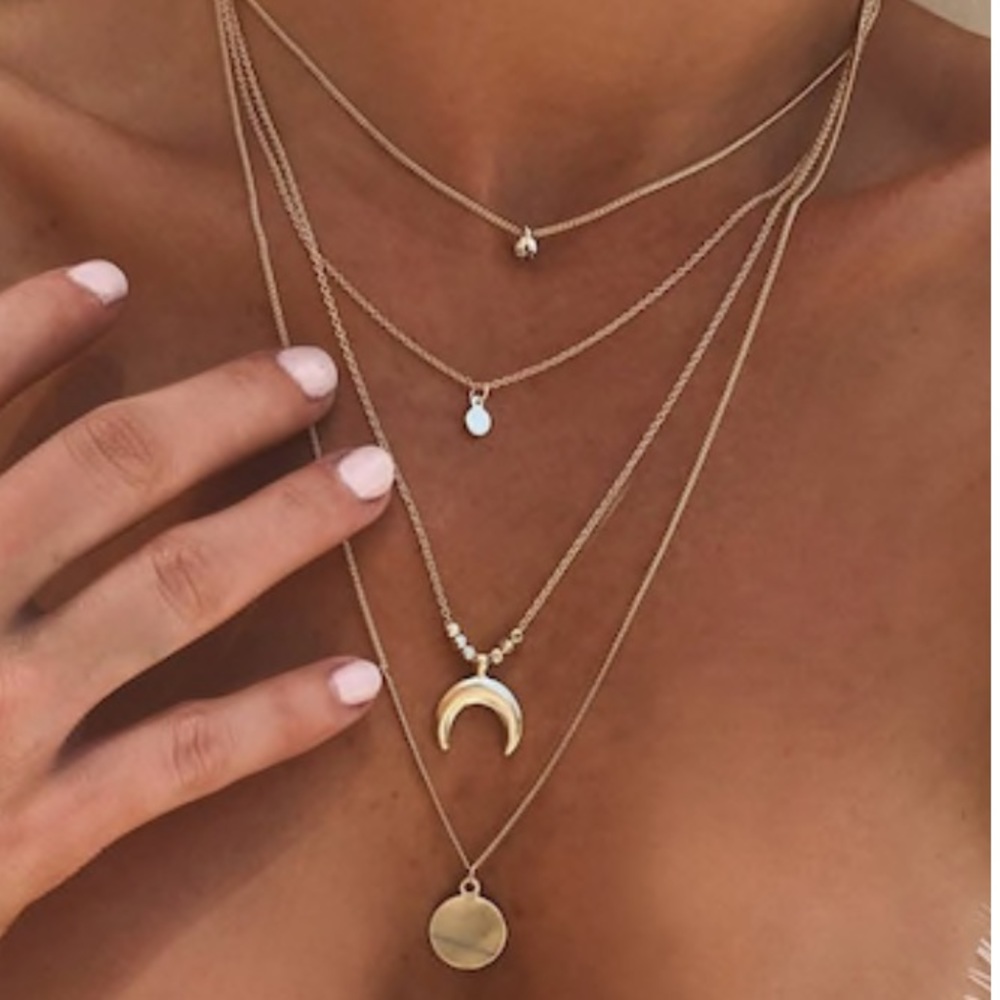 Moon & Round pendant